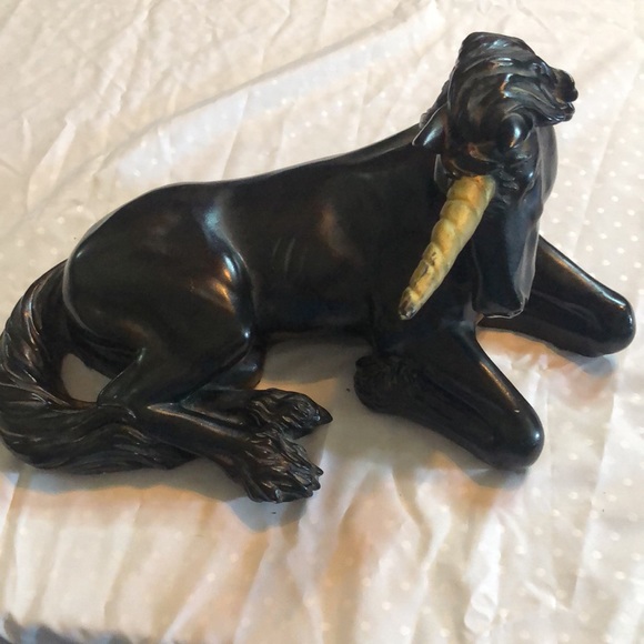Black unicorn whimsigoth dark goth decor vintage statuary 1981 marked Statue - Picture 6 of 11